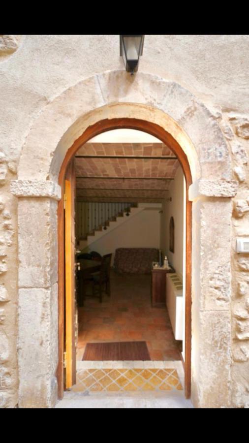 Il Minotauro B&B A 5 Minuti Da Popoli Vittorito Zewnętrze zdjęcie